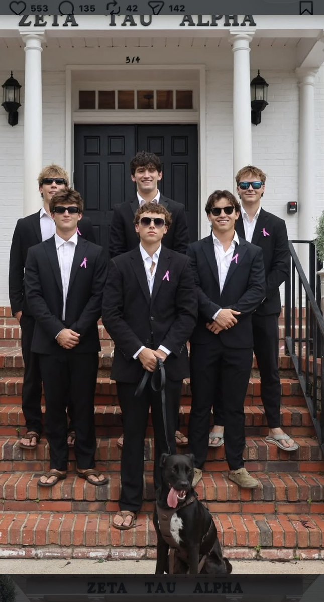 archiehapner's tweet photo. Holy #doosh wearing flops for his zeta pics. #greek https://t.co/SRZXOPPhiM