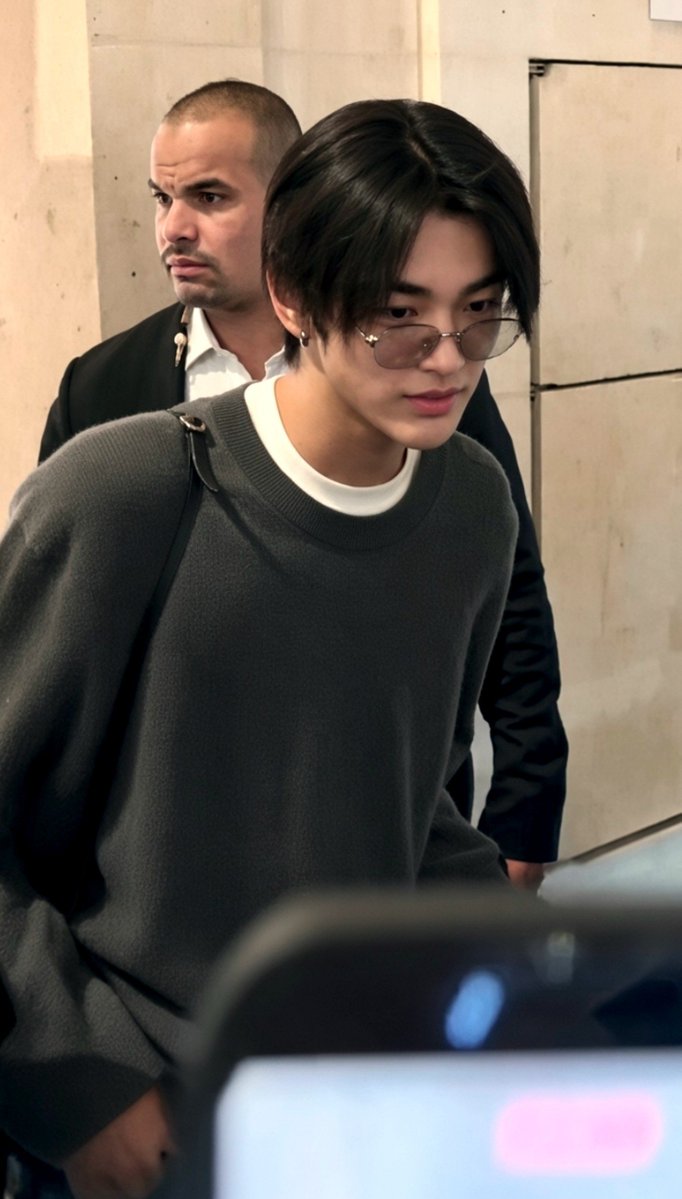 konoiskono's tweet photo. 261005

KEONHO AT CHANEL PFW

#KEONHOxCHANELSS27 
#KEONHO @CHANEL 
#건호 #CORTIS https://t.co/EqRTm8lRWb