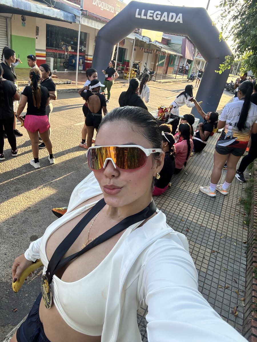 Valentina259802's tweet photo. Una linda experiencia con MuscleFactory. 💚🖤 https://t.co/xJyS4q64Vt