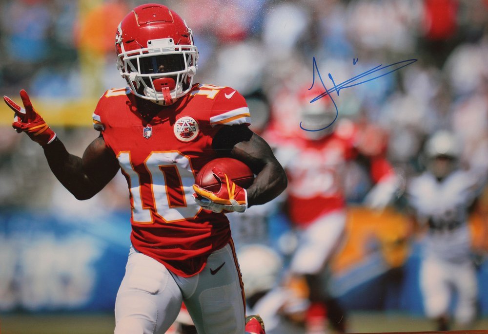 ChiefsPeezy's tweet photo. @cheetah Come home Chiefs need you 🥹 https://t.co/WmUqZ3r1mi