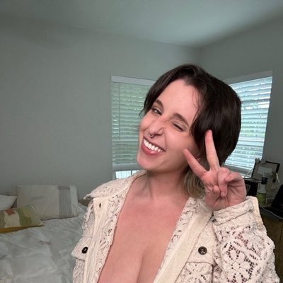 Duttonmelaxbas tweet picture