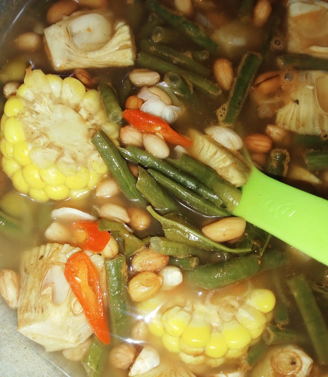WinManisse's tweet photo. Selamat pagi,1 menu baru jadi😁
Sayur asem. https://t.co/WSGrZ5Imel