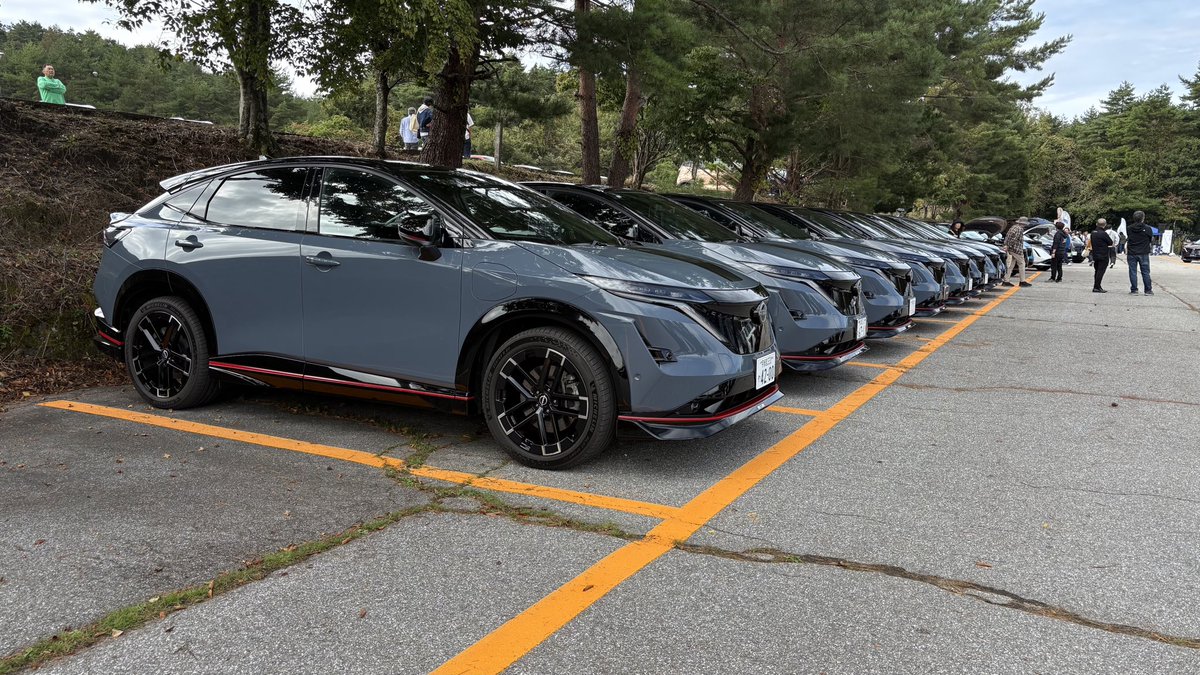 Ayumitsu111's tweet photo. @taQlity #ARIYA #NISMO の出席率高かったです‼️
NMCから開発陣がいらしたせいかな🤔
開発陣もとても喜んでいらっしゃいました‼️ https://t.co/KaM7noaHO8