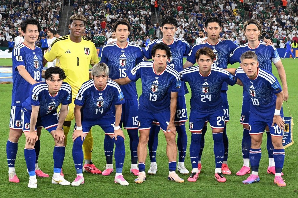 Fooootest's tweet photo. アジア版”ネーションズリーグ”誕生へ🌏🔥

▼

AFCは2030年から、アジア各国を3つのリーグに分ける新大会を導入する計画。

・成績次第で昇格＆降格
・W杯予選も兼ねる
・アジア杯予選も兼ねる
・上位国による決勝トーナメントも実施

W杯予選では最上位リーグの上位6カ国が本大会へ自動出場。

📰@ESPNAsia
