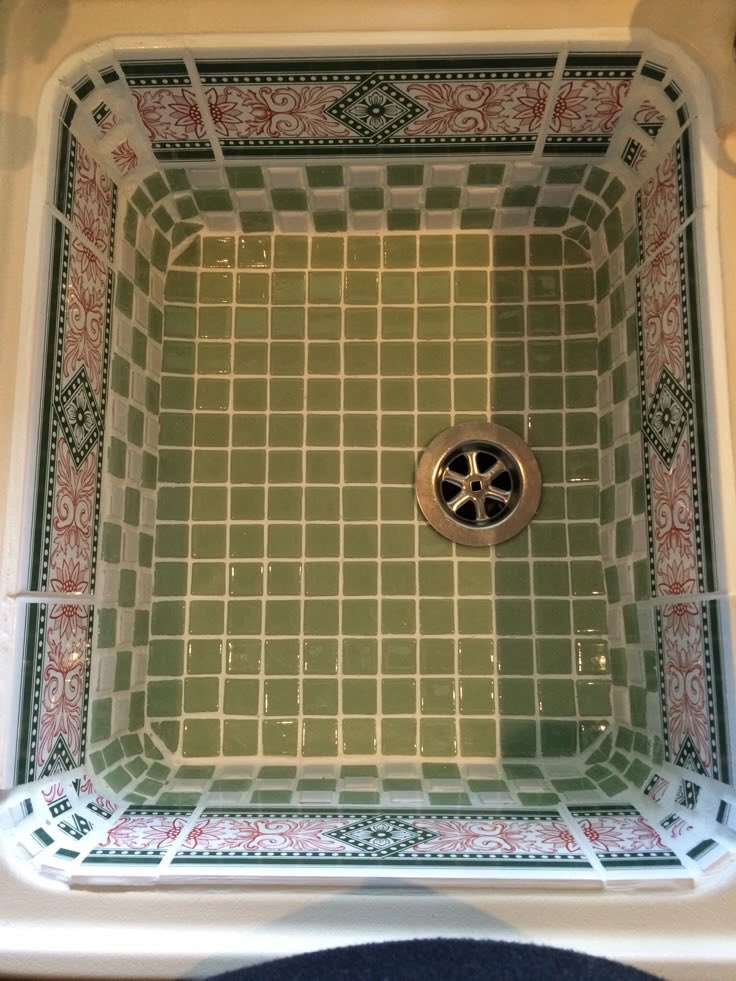 sehviyat's tweet photo. Handmade mosaic tile sink design. https://t.co/J8vPDPUATA