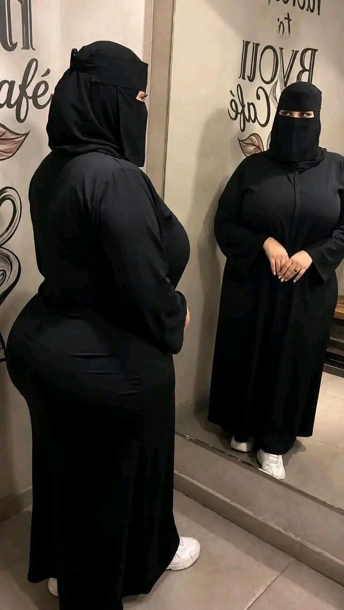 MFawx75812's tweet photo. يله يا خنازيري سوو  ريتويتات واللي عنده صوره او قصص يصير انشرها يتفضل عالخاص يا خنازير🐽🐽 https://t.co/pl2LBrookx