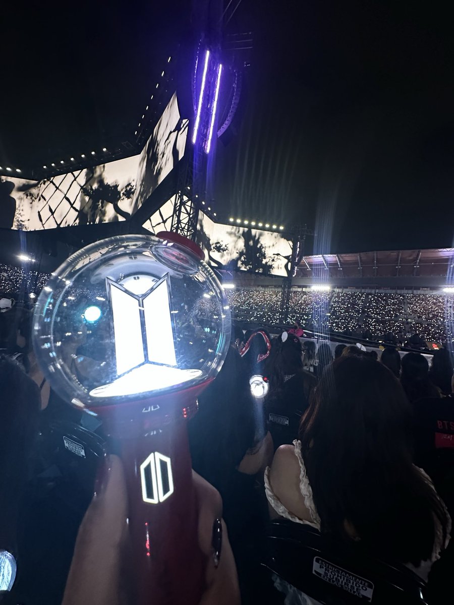moonjkooluv's tweet photo. @hvjklove regrésenme a mayo 😭 https://t.co/szfUwNPPCy