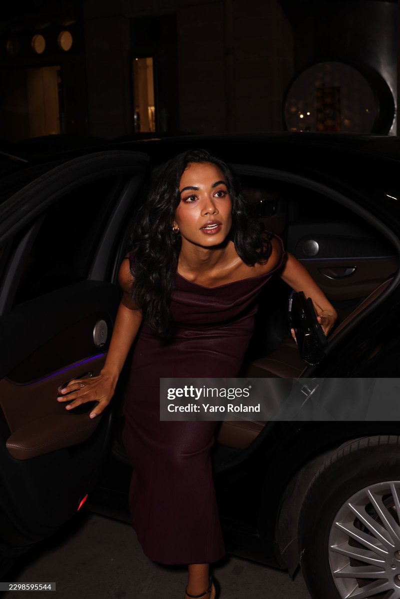 doemiramohan's tweet photo. i need my client supriya ganesh in a romcom @ZohranKMamdani https://t.co/250RY77XI2