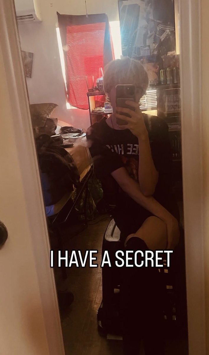 battery_acid636's tweet photo. #femboy #sèxy #twink #trending #fypシ❤️💞❤️ https://t.co/KSo0O7OdDh