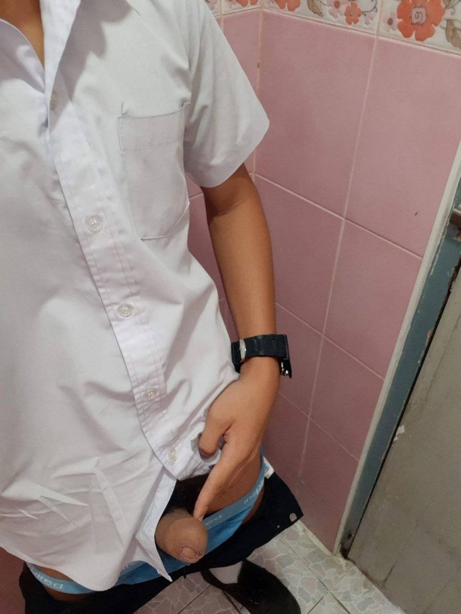 DengHa36194's tweet photo. ก่อนไปเรียน https://t.co/MAMijsHZLz