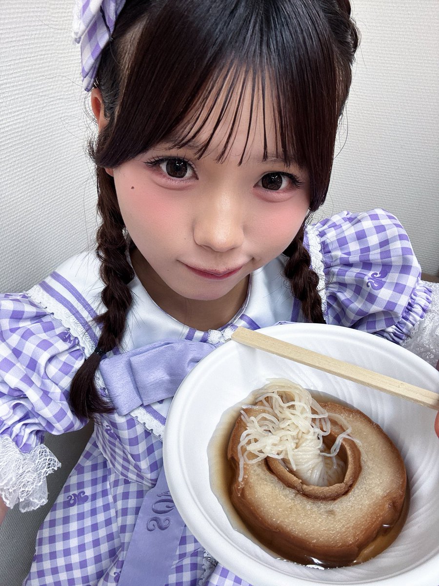 sora_ms0816's tweet photo. おはよー♡昨日の金沢おでんみんなに見せるね♪

そら、お麩大好きだから、車麩もすきーーっ♡♡ふんふん♪

みんなきょもにこにこでーーー！！ჱ̒՞ ̳ᴗ ̫ ᴗ ̳՞꒱ https://t.co/qLgUOziUmH