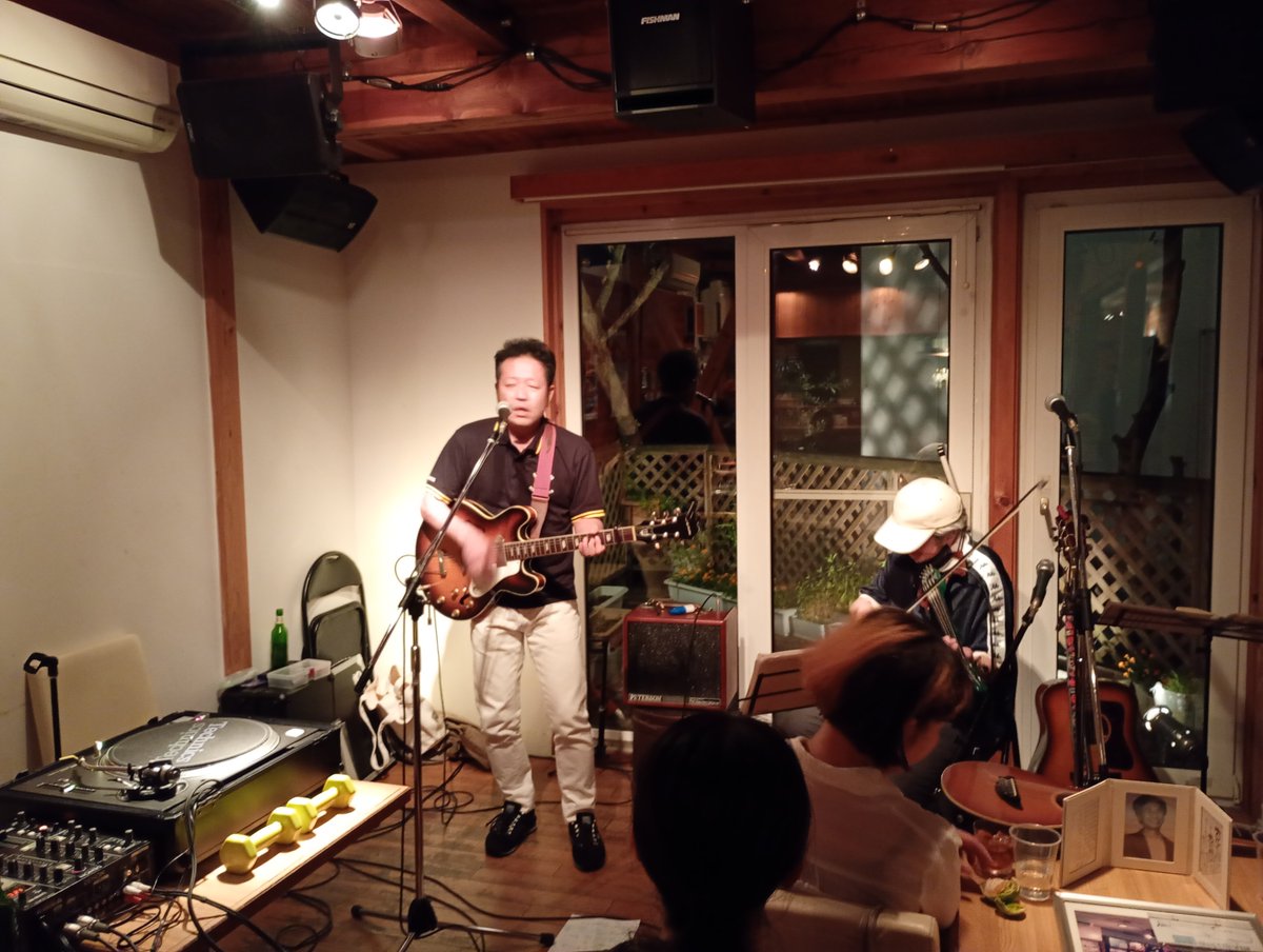 oreganocf's tweet photo. 10/3ディスク・オリヴァのイベント、沢山の方にご来場いただきました！オリヴァの思い出を共有し、レコードを聴き、ライブありと内容盛り沢山☺️
ありがとうございました✨ https://t.co/NbelTQ4yrL