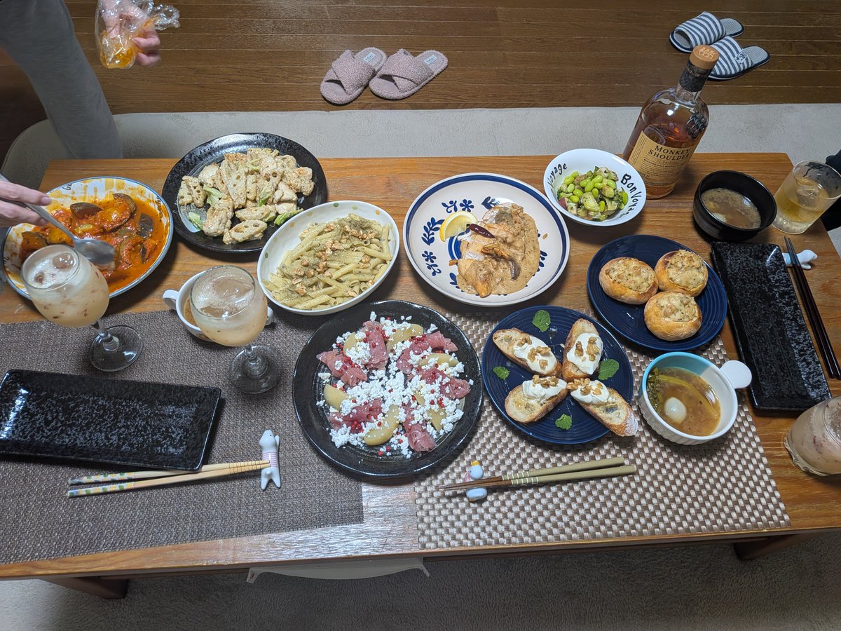 hiro_bas's tweet photo. 実家帰っていろいろ作った
東京に戻ります https://t.co/eCLvDb5hEK