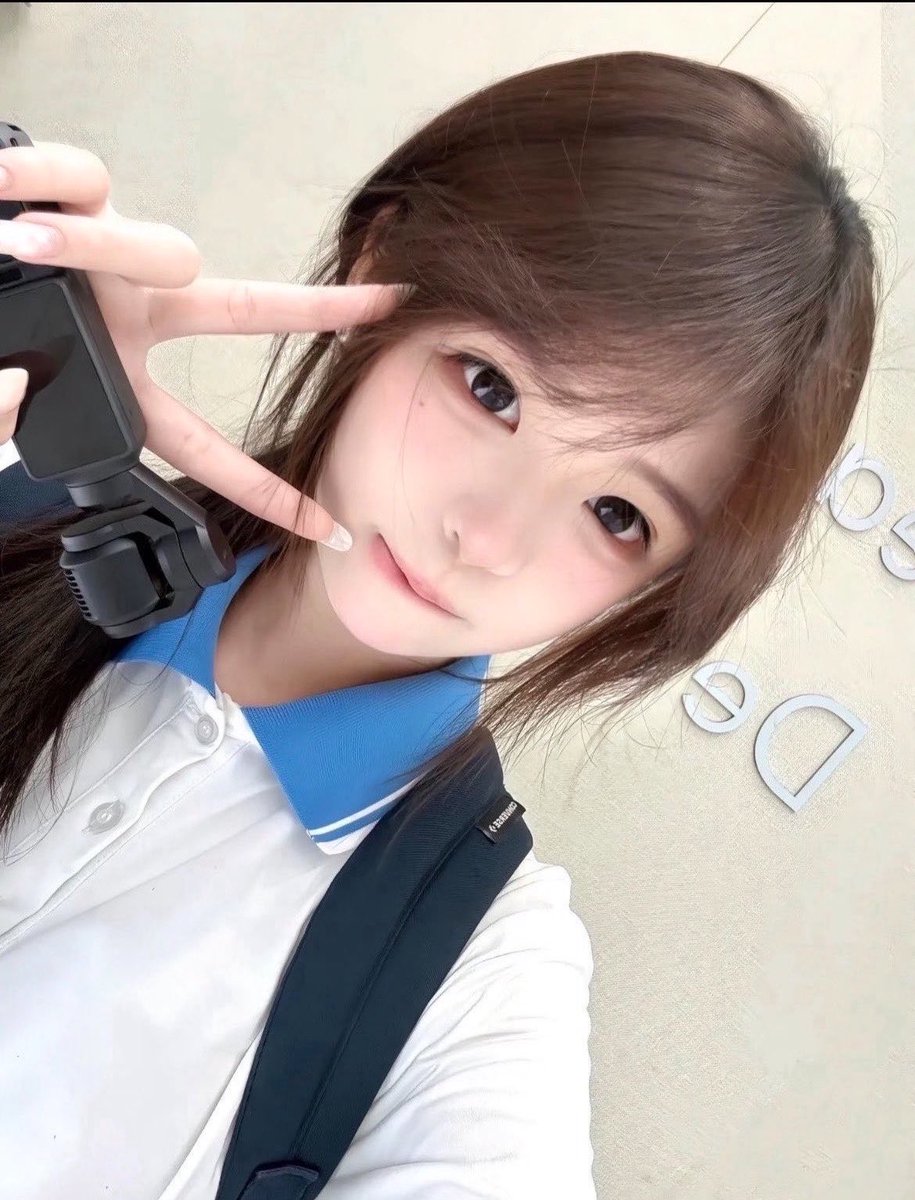 angela73ft9's tweet photo. 狗狗们 早上好 08.30

小爱心要不要看🥺                                                                

睡不着来X发泄了                    

流言1我真发！！ https://t.co/mTig0QPnzs