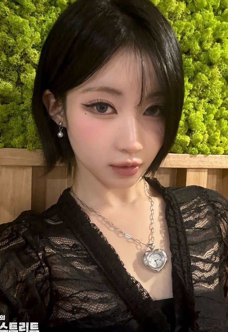 Mayamix123's tweet photo. FACE CARD https://t.co/yHT51kukSM