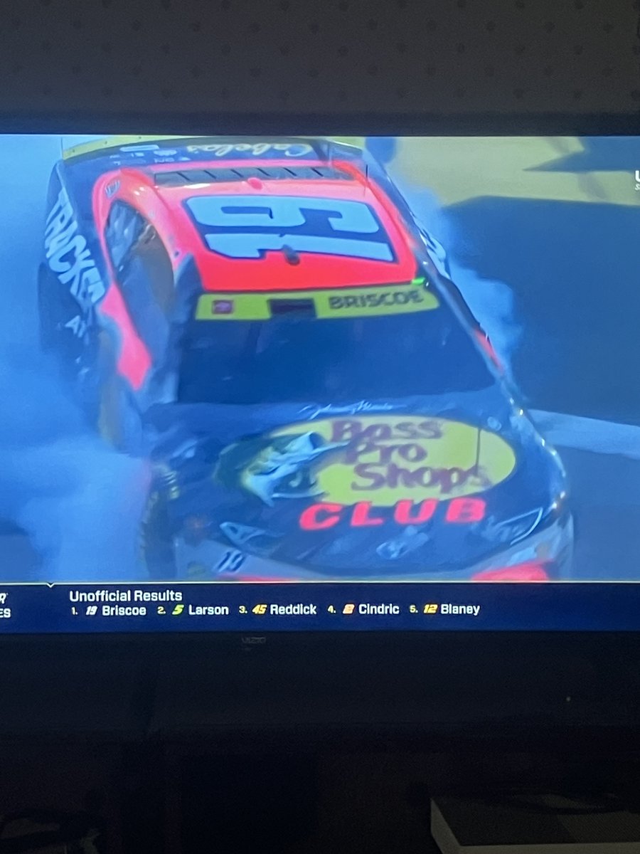 GibbsFanDom54's tweet photo. 🏁🏁 Chase Briscoe Wins at Las Vegas! #NASCAR #SouthPoint400 https://t.co/pXyWB7M6b0