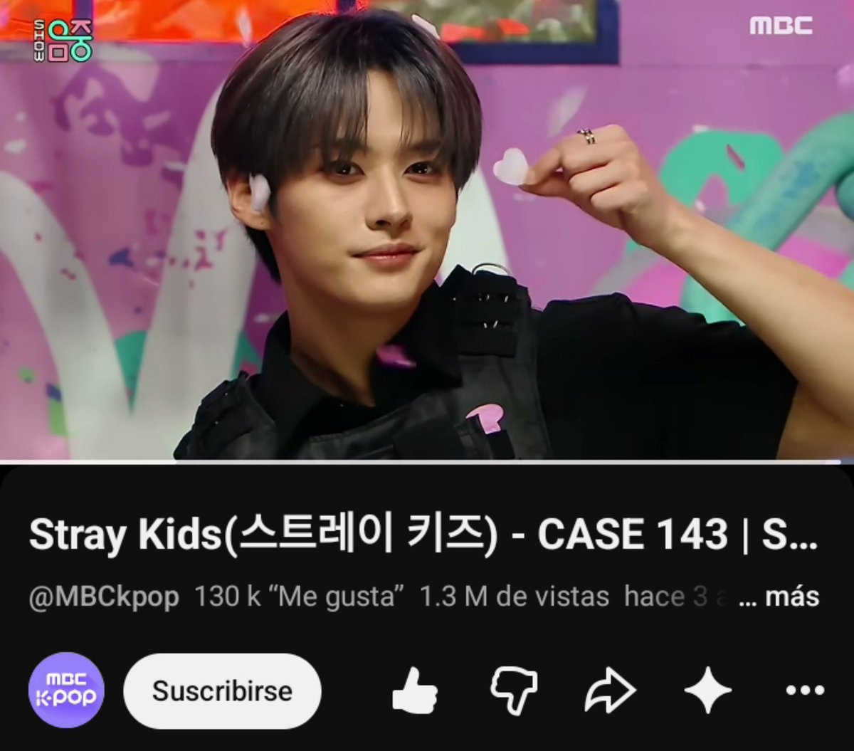 sisungwn's tweet photo. Para mi que las que odian maxident son las que NO vivieron ese comeback, yo me lo pasé de maravilla. Lo que fué ver ESTA presentación y ver el cambio de vestuarios de principio a fin fué espectacular, you should have been there... https://t.co/4ho5QCLmkR