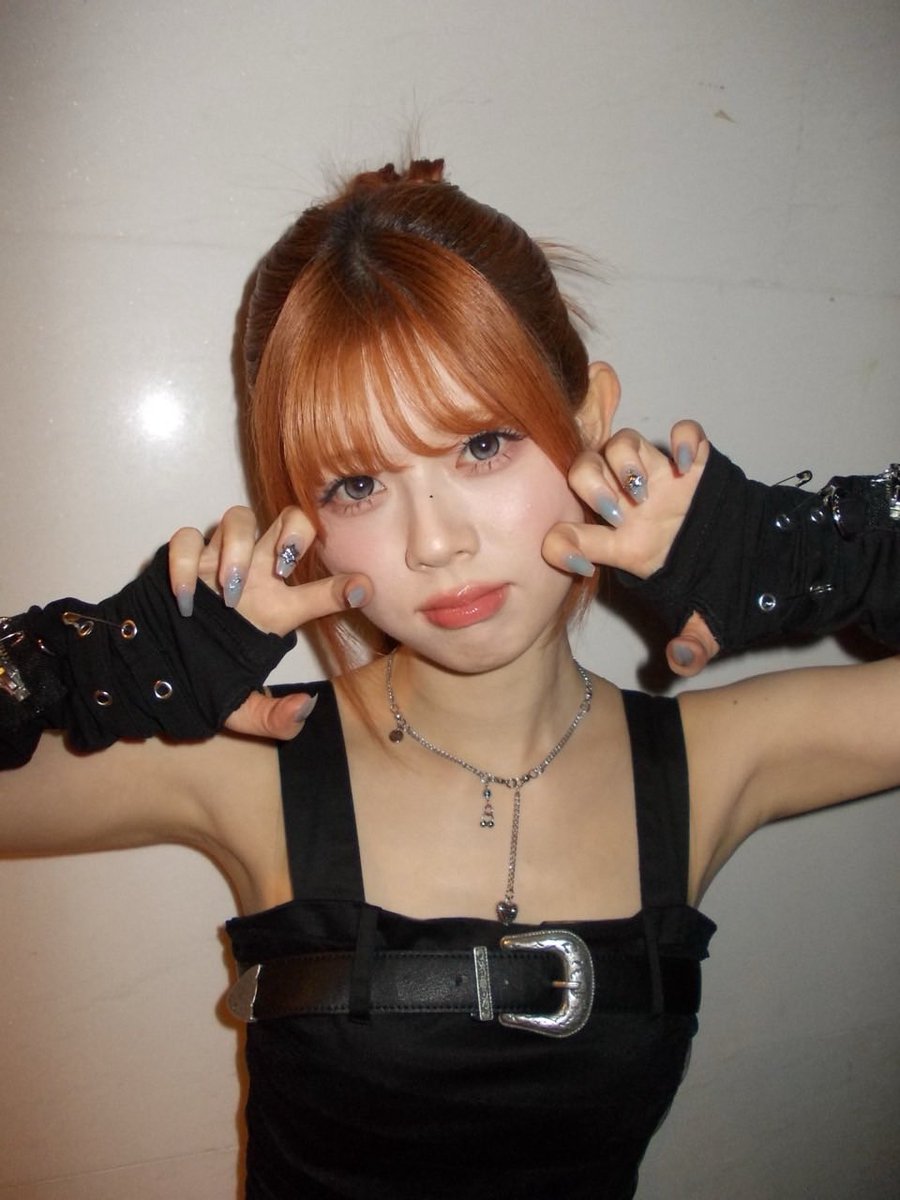 nzcum722's tweet photo. 顔ま♡こと腋かな〜♡
#querie_nzcum722

https://t.co/tFqEwue8jG https://t.co/GEJ0fWreIi