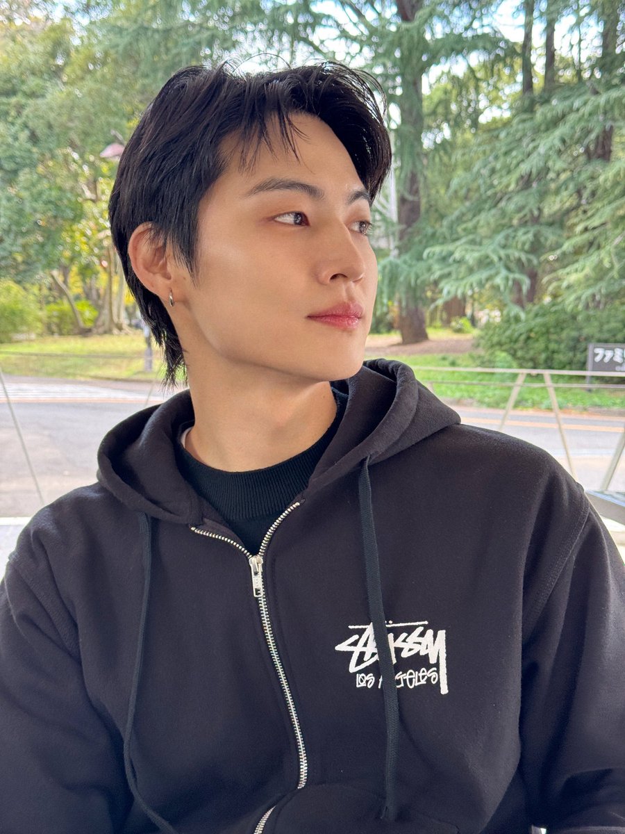 jaybmoment's tweet photo. You just exist and that’s already enough to make my day. ✨🌞

#JAYB #제이비 #재범 #Jaebeom @defjaybkr https://t.co/rCkZvfoLAb