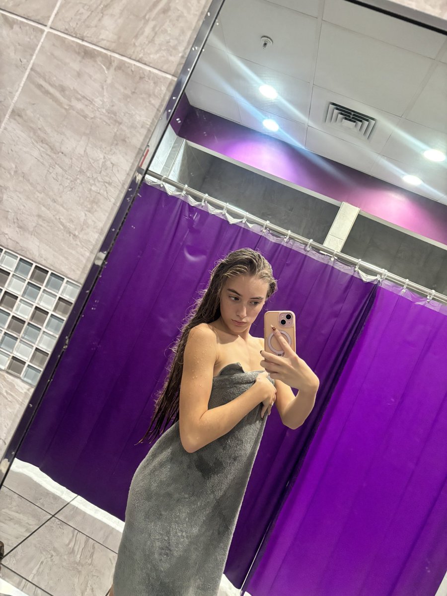 Ghostface130452's tweet photo. ✨ just a little bit of trouble
💌 come say hi… you might like it here ;)
Also a little money giving for my hair and nails along with a shopping spree doesn’t  hurt for a gorgeous girl like me my PayPal is @NataleyStaggs813
https://t.co/Xkb06Od7Wn https://t.co/zQWbMQuz7p