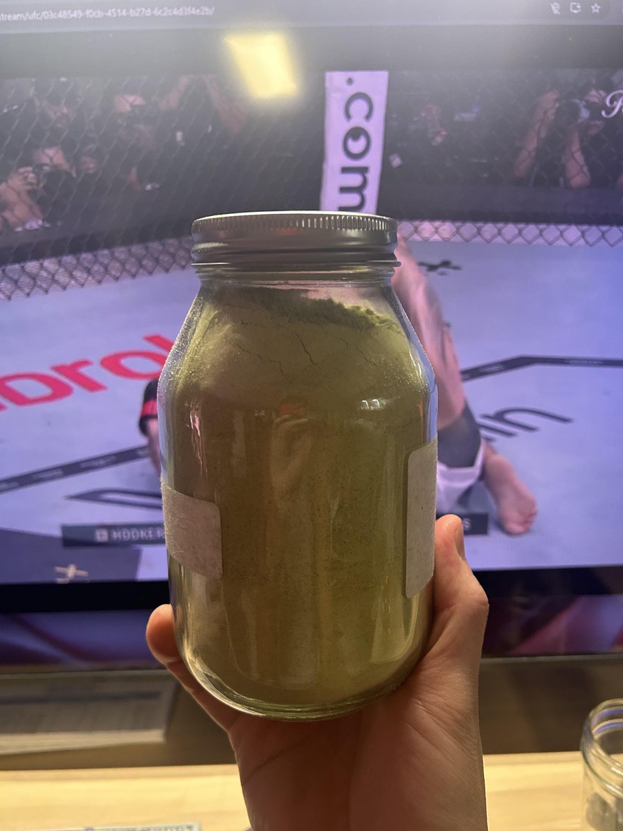 mikewilliamsii's tweet photo. Got a decent amount 🌵🧂

#cactus #powder #mescaline #usa https://t.co/9K7vub71Mg
