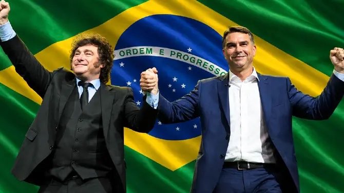 DaniGret73's tweet photo. Javier Milei felicitó a Flávio Bolsonaro por los resultados en Brasil: “Histórica elección ante el comunista de Lula” https://t.co/I1y6bgHUPW vía @datosdelaregion https://t.co/7zo4IsvBPl