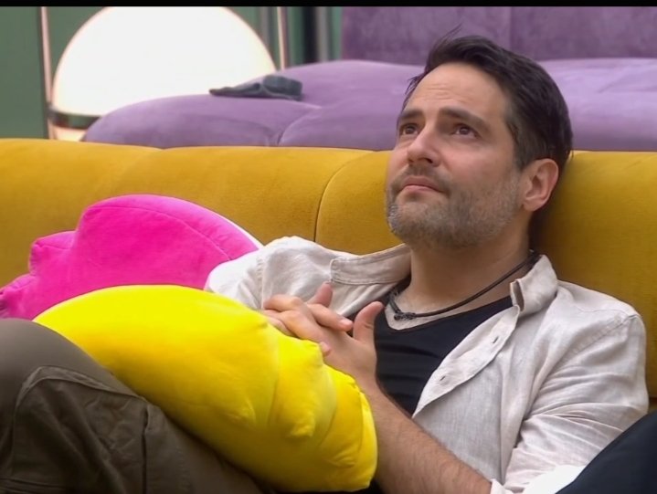 annyz7585's tweet photo. Los fans de los realitys no estaban listos para recibir una persona noble y empática como tú, pero lograste conectar con un público que está cansado del odio y la toxicidad, y es ese público el que te salvó una y otra vez porque los buenos somos más

MEMO YA GANÓ 
#LaCasaDeLosFamososMx