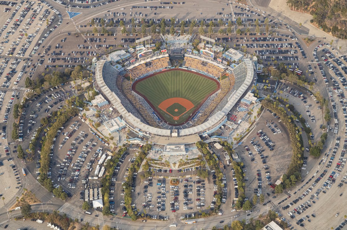 StephenVanasco's tweet photo. Lets go @Dodgers 💙 https://t.co/W41d59KhPw