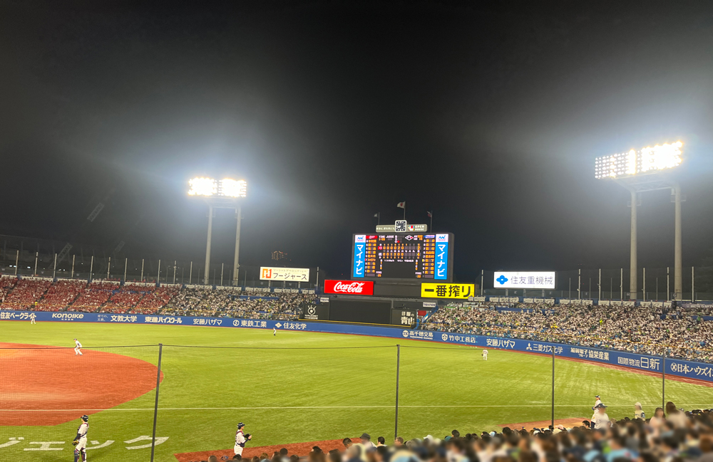 Gin2_tweet's tweet photo. おはようございますみぢすぐマンです😎推し選手の現役引退でゴリゴリにHP削られている月曜日😇だいぶ涼しくなって過ごしやすくなって来ましたので、お散歩なども捗りますね🚶‍♀️今週も元気に楽しく行きましょう✋🤚

#月曜日 
#秋 https://t.co/Gi83WiYOcB
