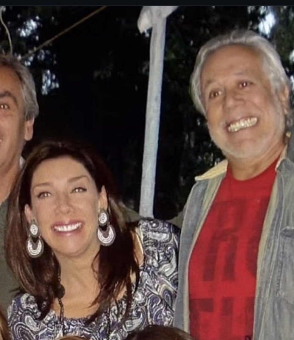 maguies24's tweet photo. Cómo así @KlitboCynthia si se lo hacen a una se lo hacen a todas! Entonces porque apoyas a ELEAZAR y no a su Ex pareja? Apoyas a Luis de llano y no a SASHA? 
Porque tan cobarde borrando comentarios?
Atacaste a flor llamandola Prostituta y sucia.
#Lcdlfmx
#LaCasaDeLosFamososMx https://t.co/oEYDpiwnPe