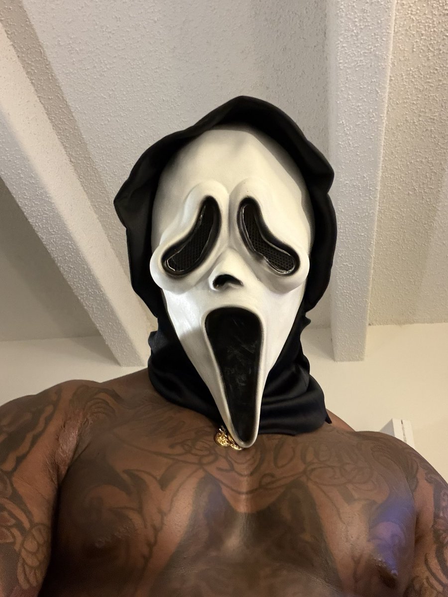 ogthegawd's tweet photo. I have…ideas 🎃👻 https://t.co/oHIPY6BH2n