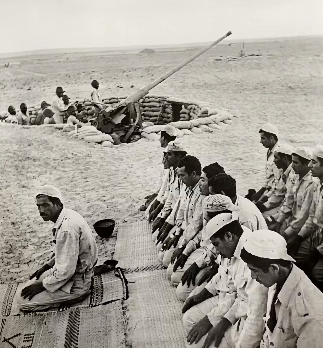 shataelawamry's tweet photo. اكتوبر 1973م https://t.co/x2emoBUiMS