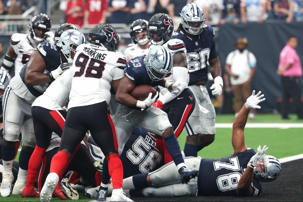 DallasTexasTV's tweet photo. Dak Prescott leads late comeback as Cowboys beat the Texans 34-30 🔥 https://t.co/ELhnwcF1BX