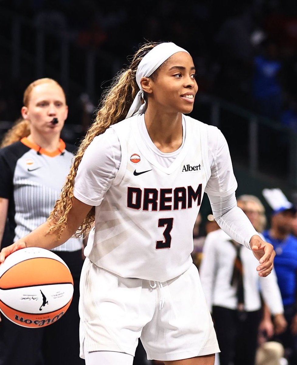 trendyhoopstars's tweet photo. Jordin Canada vs New York:

25 PTS
5 STL
4 AST
1 BLK
9-14 FG
4-6 3P
3-3 FT

✨ https://t.co/7hPRsByJTI