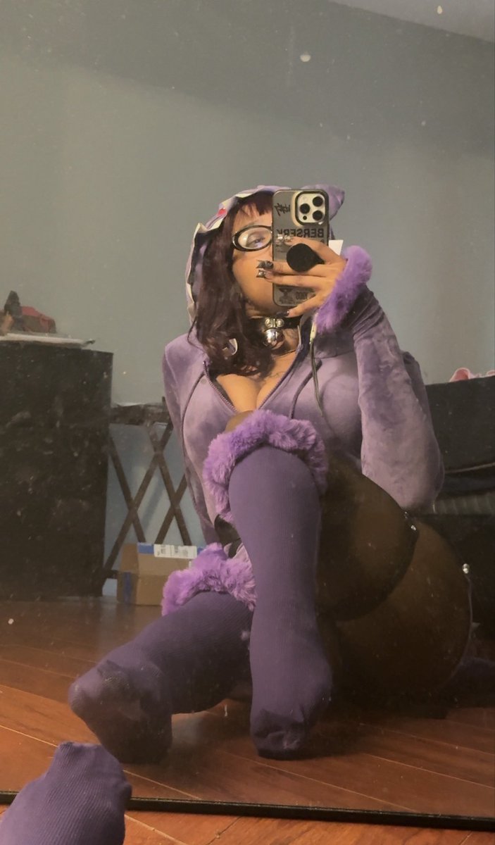 SuccuBoot's tweet photo. 😈🖤 #Pokémon https://t.co/QQTnz882Dc