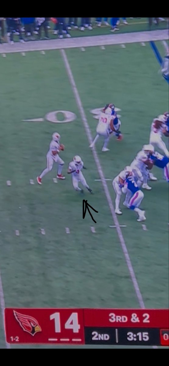 MaddoxMcCloudPT's tweet photo. 🚨Found where Jeremiyah Love appears to have sustained a RIGHT lower-leg/calf injury at the end of the first half.

The apparent mechanism comes as he plants his right foot, with Love then seen hobbling off.

Differentials include calf/soleus irritation vs. an ankle/lower-leg issue. Given his recent high-ankle sprain, re-aggravation of the syndesmosis also has to be considered.

Thus, explains the lack of Love in the 2nd half. 
Need more information to determine the exact injury.