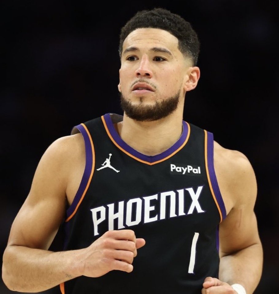 statdefender's tweet photo. Guards In NBA History With The Most 30+ PTS On 50/40/90% Shooting Split Games Before Turning 25 :

1.  Devin Booker  —  28
2.  Trae Young  —  25
3.  Anthony Edwards  —  24
4.  Kyrie Irving  —  21
5.  Luka Doncic  —  19
6.  Shai Gilgeous-Alexander  —  18
6.  Tyler Herro  —  18
8.  Vince Carter  —  16