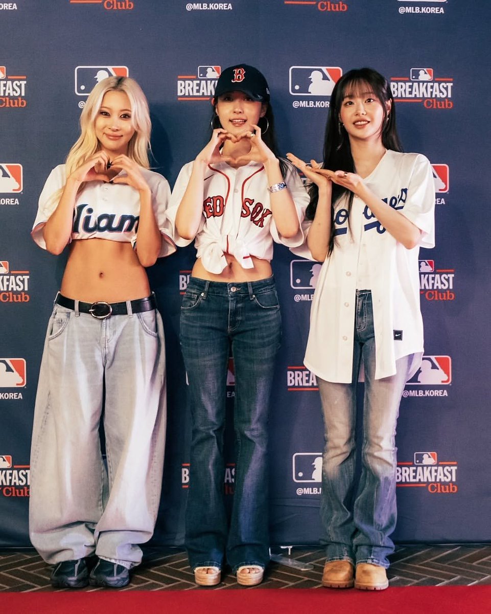 WJSNDAILY's tweet photo. [PIC] 261004 #DAYOUNG for MLB Breakfast Club

https://t.co/lIQPGDRx6T

#우주소녀 #다영 #WJSN https://t.co/YoOrOIjE0j