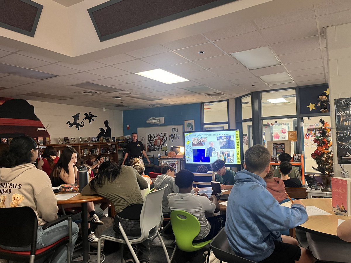 LibraryRmms's tweet photo. 🔎 CSI comes to RMMS! A HUGE thank you to our remarkable SRO, Tim Wright, for sharing his crime scene investigation expertise with our 8th grade English classes! The perfect kickoff to our Mystery Box Project! 🔍
#RMMSLibrary #CSIatRMMS #RealWorldLearning #Collaboration https://t.co/dSlkT7cKHY