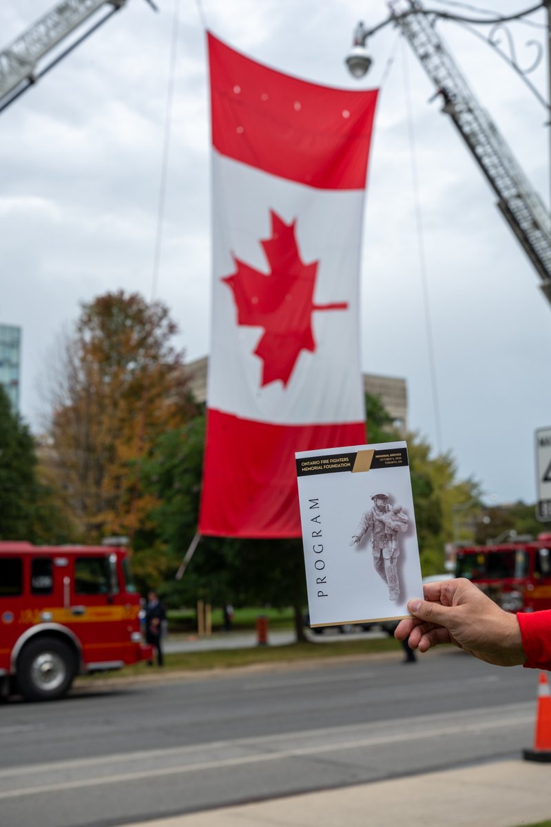 Toronto_Fire's tweet photo. Toronto Fire Services was honoured to attend today’s Ontario Fallen Fire Fighter Memorial at Queen’s Park. We joined fire services from across the province to remember Ontario’s fallen firefighters and honour their bravery, service and sacrifice. #Toronto https://t.co/KDzhs0DTTt