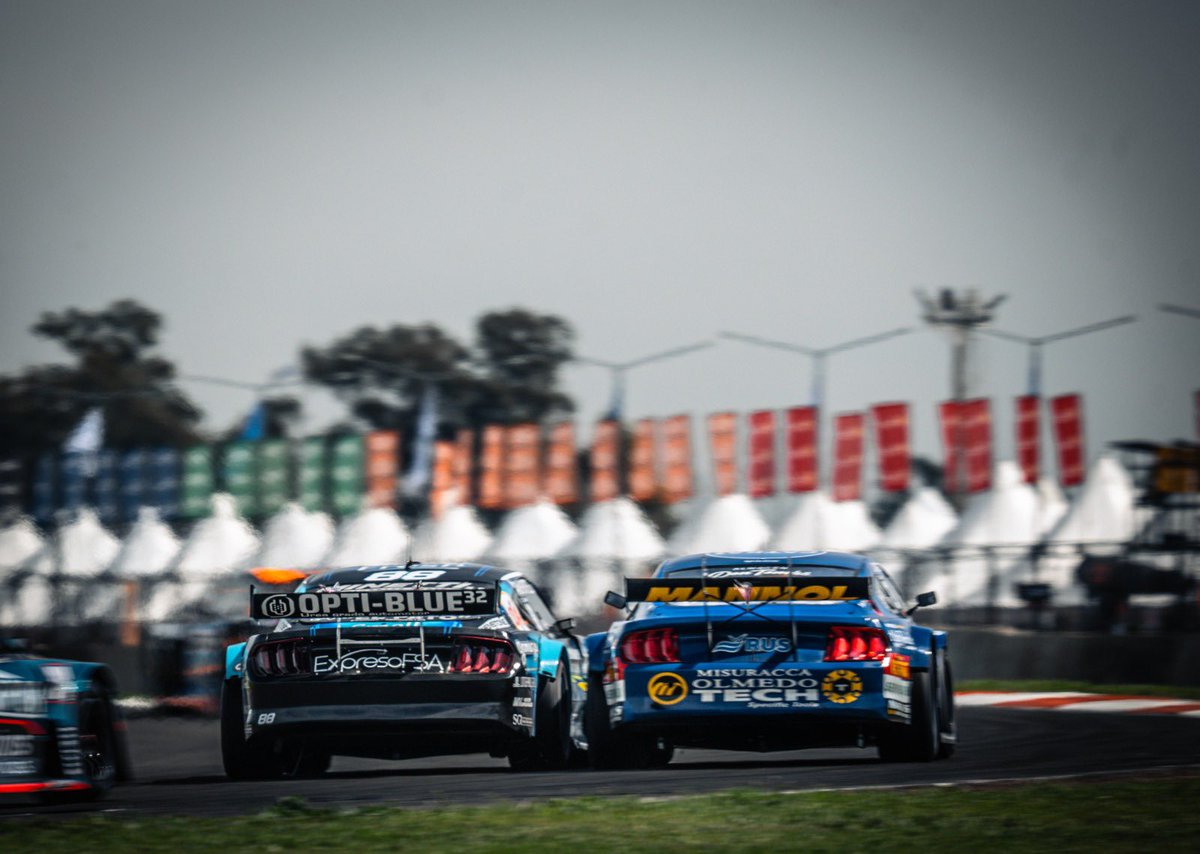 ntrosset's tweet photo. Avanzamos cuatro puestos en la serie y doce en la final, para ver la bandera a cuadros en el P19. Buen ritmo del Mustang y aprovechamos algunas oportunidades que se fueron dando 🙌🏼

Gracias equipo, sponsors y familia por el apoyo de siempre.

🔜 Nos vemos en Rosario. https://t.co/nMdkWfb1lU