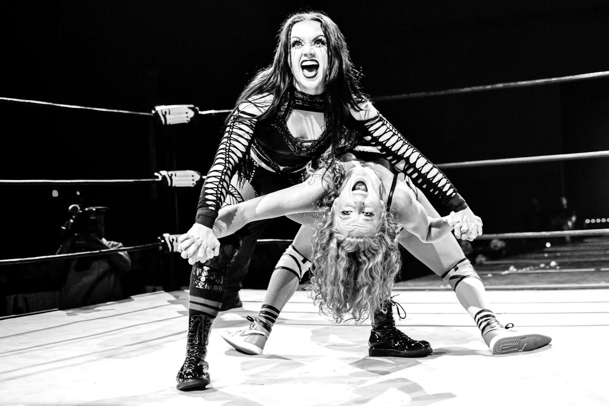 cdye56's tweet photo. #ILoveThisStuff
@CEWlive Bridge City Slam VIII
@blairxyno vs @justmaggielee
@AustinBayliss & @StormThomas50
Road Dog
@roryfox_ https://t.co/gy1PHzJjes