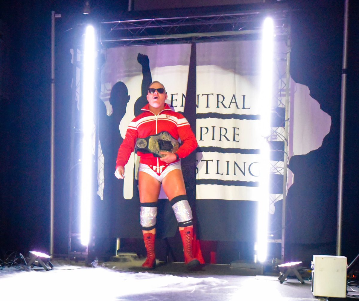 cdye56's tweet photo. #ILoveThisStuff
@CEWlive Bridge City Slam VIII
@blairxyno vs @justmaggielee
@AustinBayliss & @StormThomas50
Road Dog
@roryfox_ https://t.co/gy1PHzJjes