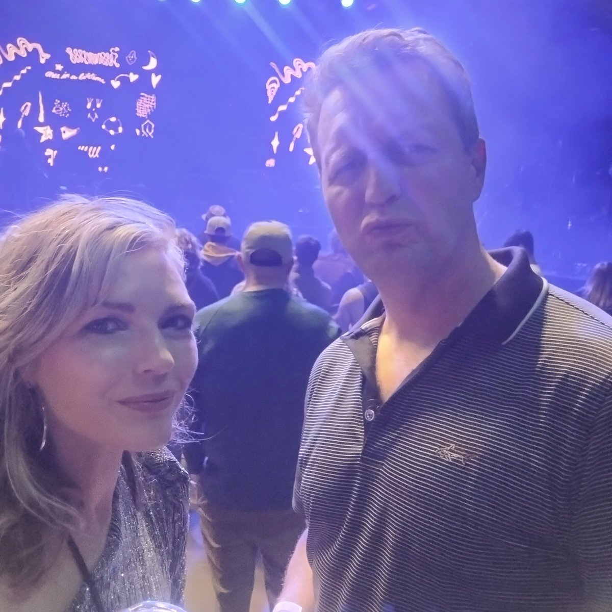 elle_fury's tweet photo. I posted the lyrics to "Black Sheep" a day before the concert. Emily Haines chose to play it as the final song after waving to me in the crowd. We must be on the same wave length! This song originally came out on the day I met my husband in 2010. We were there to celebrate our... https://t.co/P3bnuGIpUm