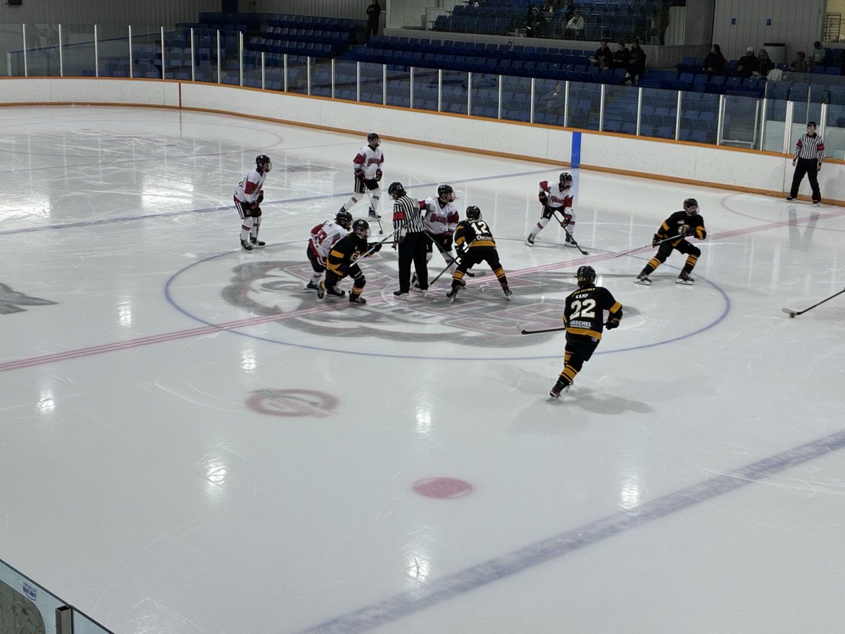 ThePloughboy's tweet photo. #MyView this afternoon finishing a busy weekend with a U15AA game at the Balgonie Stardome between the #PrairieStorm &amp; #EstevanBruins 

#EarnYourStripes
#CommitToExcellence
@HockeySask_ODP https://t.co/Ng4N39BYgF