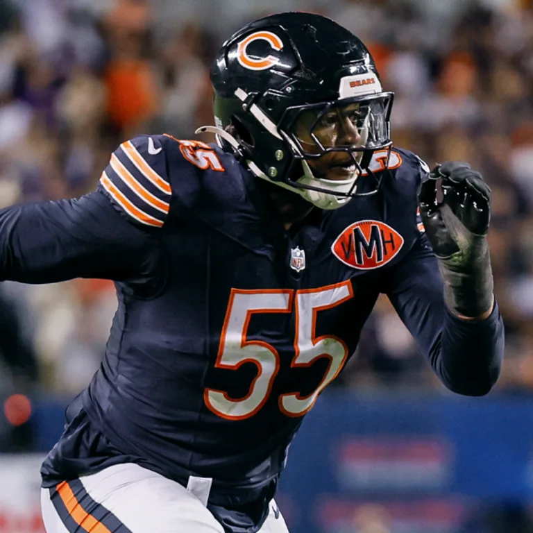 JAYChi_Bears's tweet photo. Friendly reminder that Dayo Odeyingbo has 3 straights games with a sack.

MOTIVATED https://t.co/vC4itzSO6E