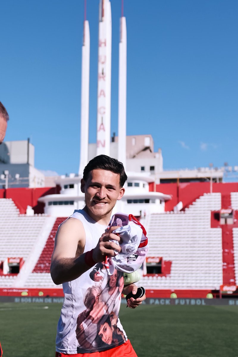 CAHuracan's tweet photo. ¡ASÍ HURACÁN! 😎 https://t.co/mrxHe6XBKo