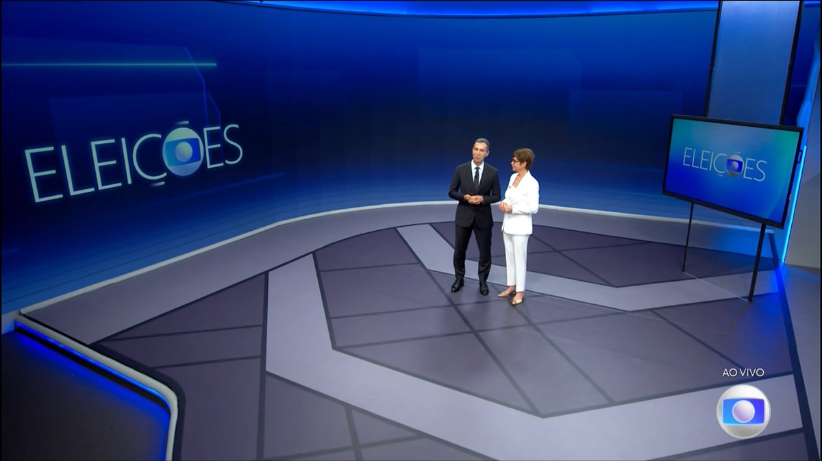 ProgramacaoBR's tweet photo. Cobertura eleitoral em algumas emissoras de tv aberta nesse domingo:

#Fantástico / #OVotoNaRecord / #BandEleições / #HoraDoVoto https://t.co/CjM3jKksL6