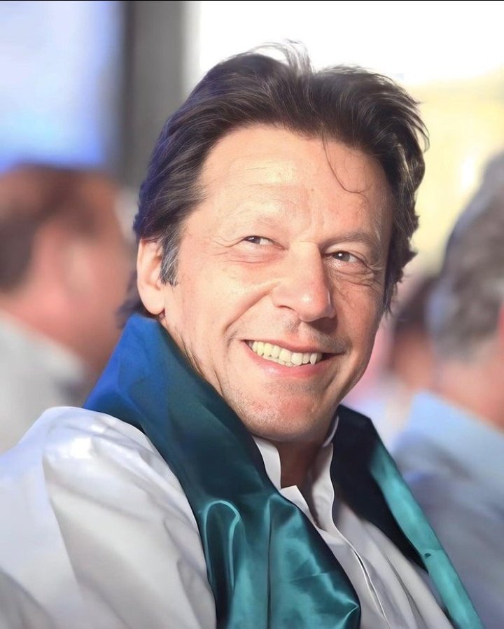 Super_Girl_03's tweet photo. Happy Birthday Khan Sahab 🥺❤️

#HappyBirthdayImranKhan https://t.co/AsSYcWURQb