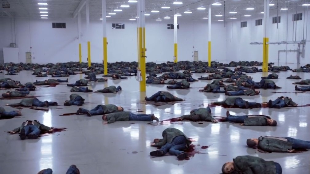 CasIsLoved's tweet photo. You're laughing??? Supernatural had Cas kill hundreds of Deans and the total of ZERO Sams and you're laughing????😭 https://t.co/J1zoJEU98X
